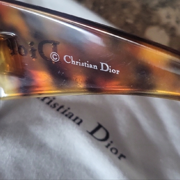 Dior Black Oversized Sunglasses - Picture 7 of 8